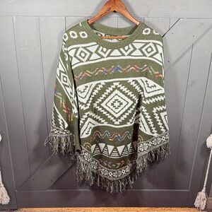 Green and White Patterned Women's Sweater Poncho Coverup